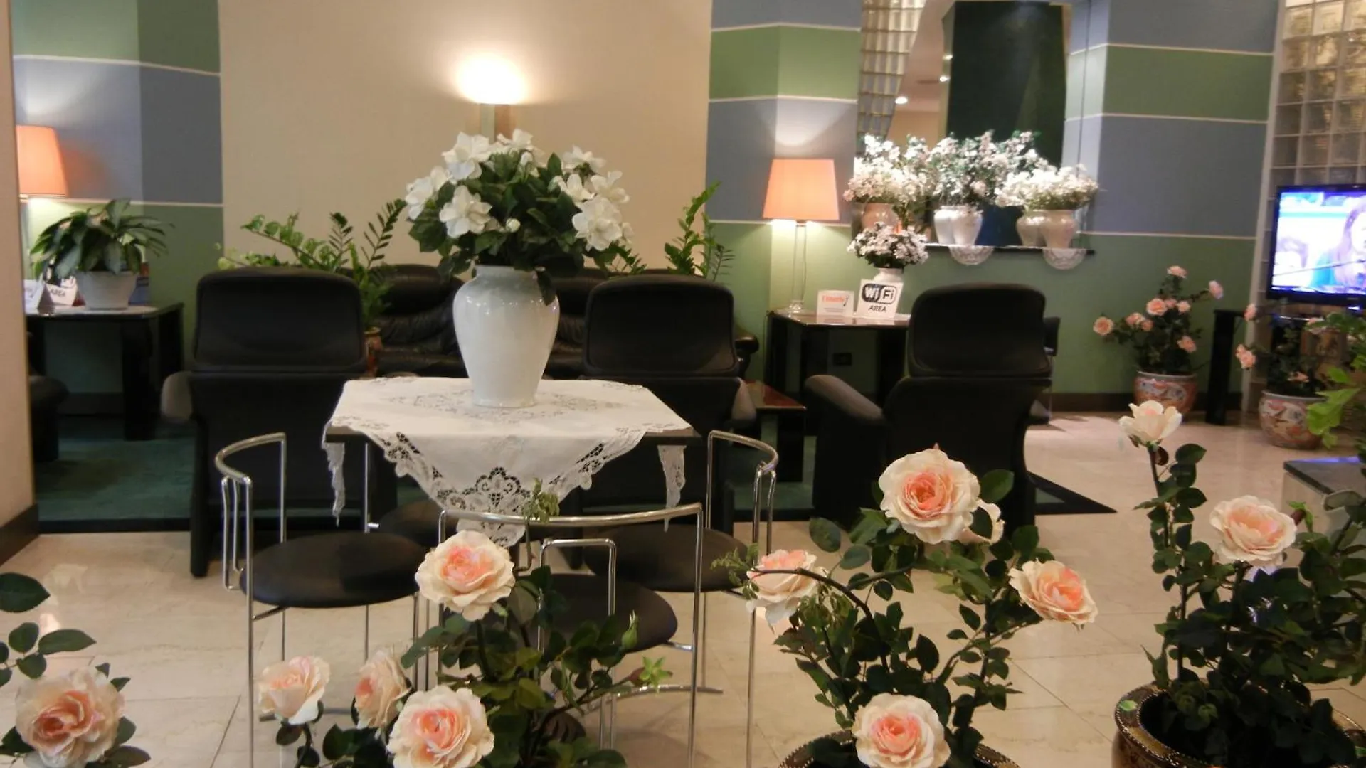 Delle Nazioni Milan Hotel 3*,