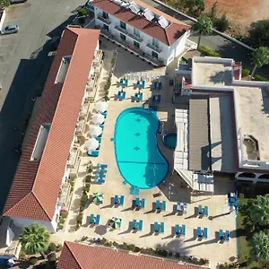 Cosmelenia Apartmanhotel