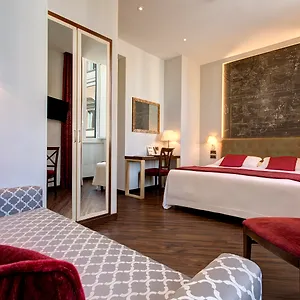 Nazionale Otel Roma