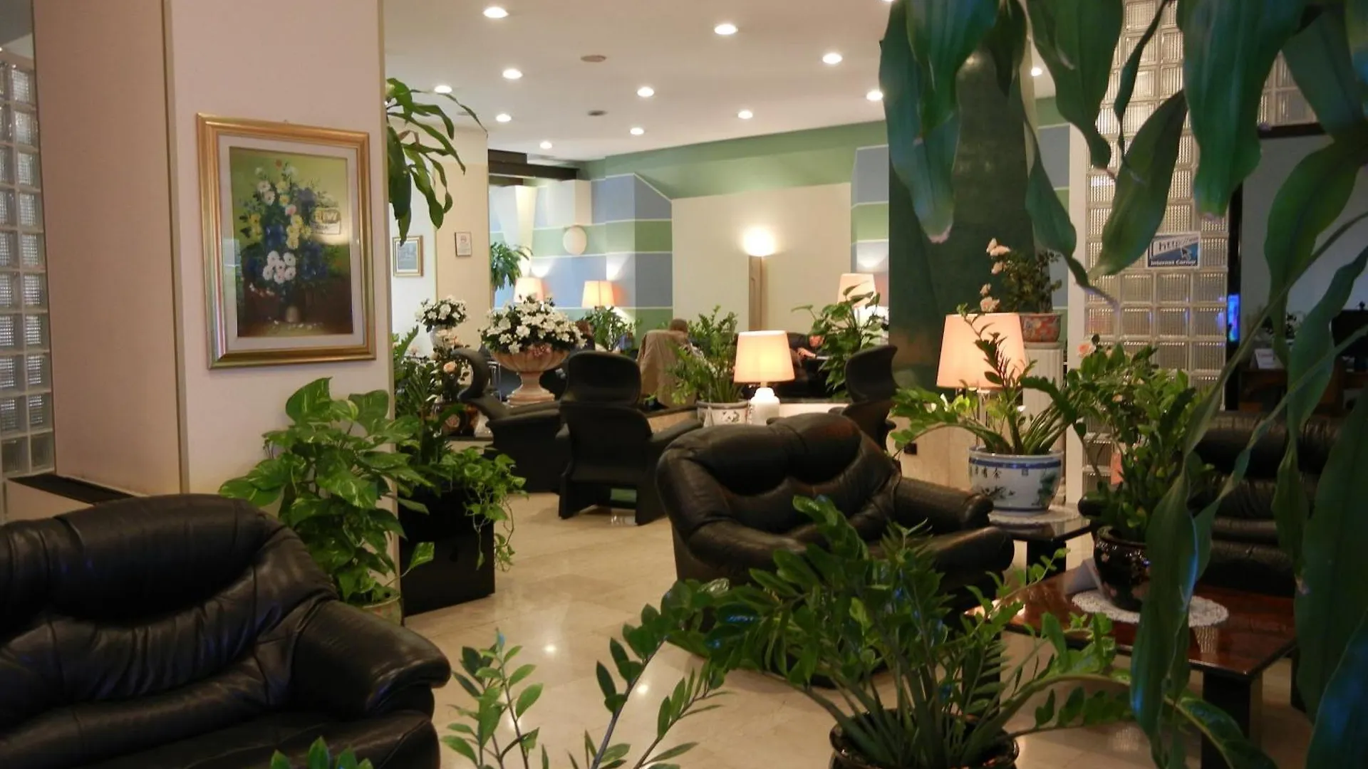 Delle Nazioni Milan Hotel 3*,  Italia